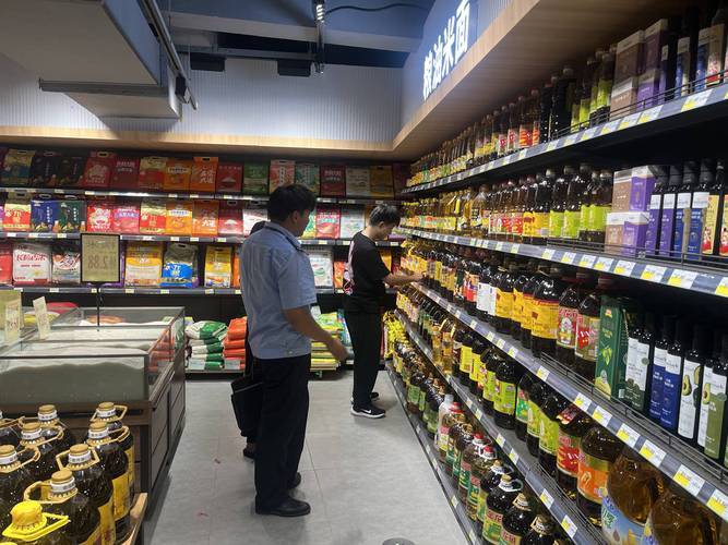 食用油运输新规落地 会东县全链条监管守护散装粮油安全